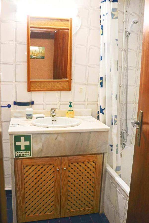 Comfy Apartment At Clube Praia Da Rocha Portimao Bagian luar foto